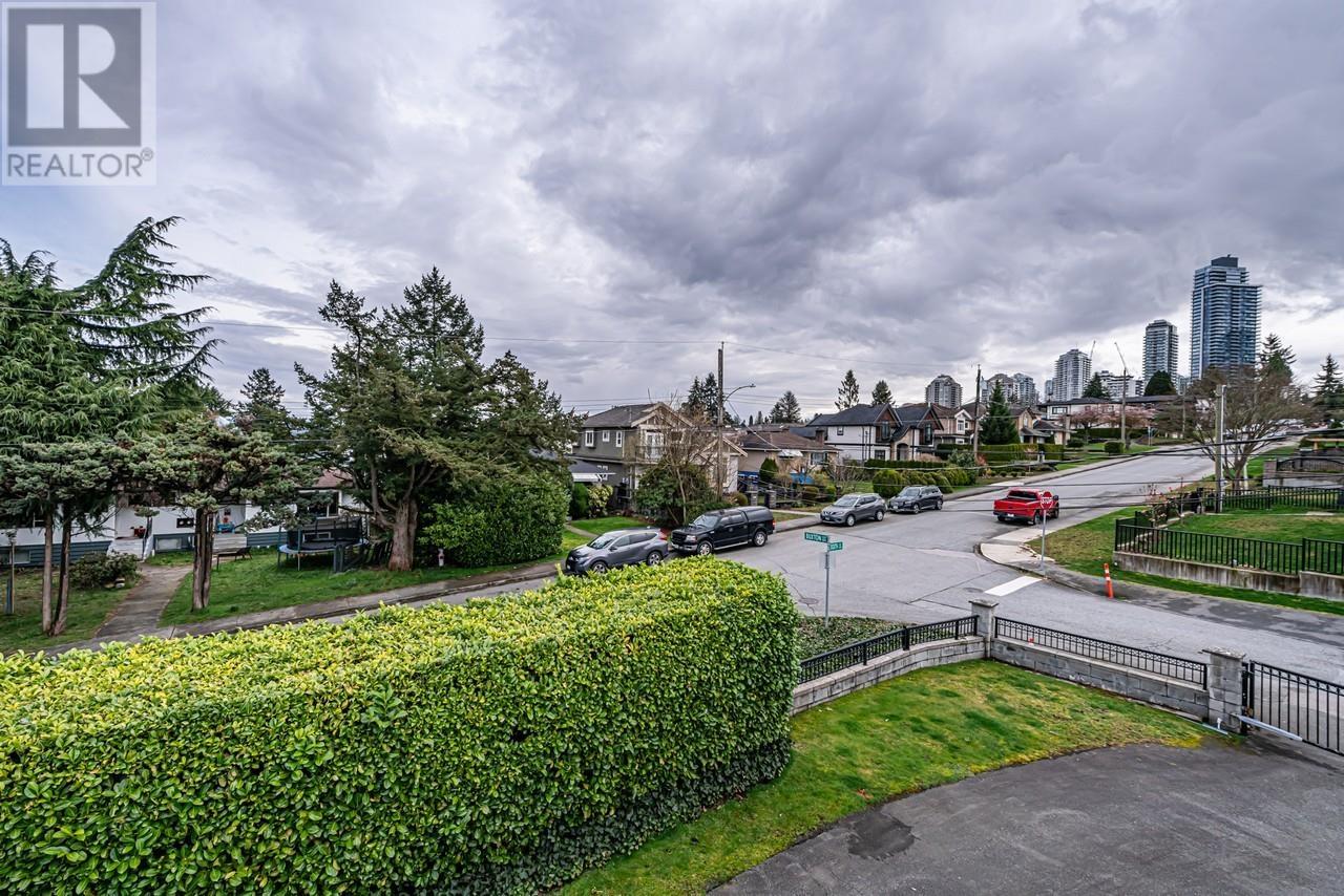 Photo 27 of 4637 Buxton Court, Burnaby BC