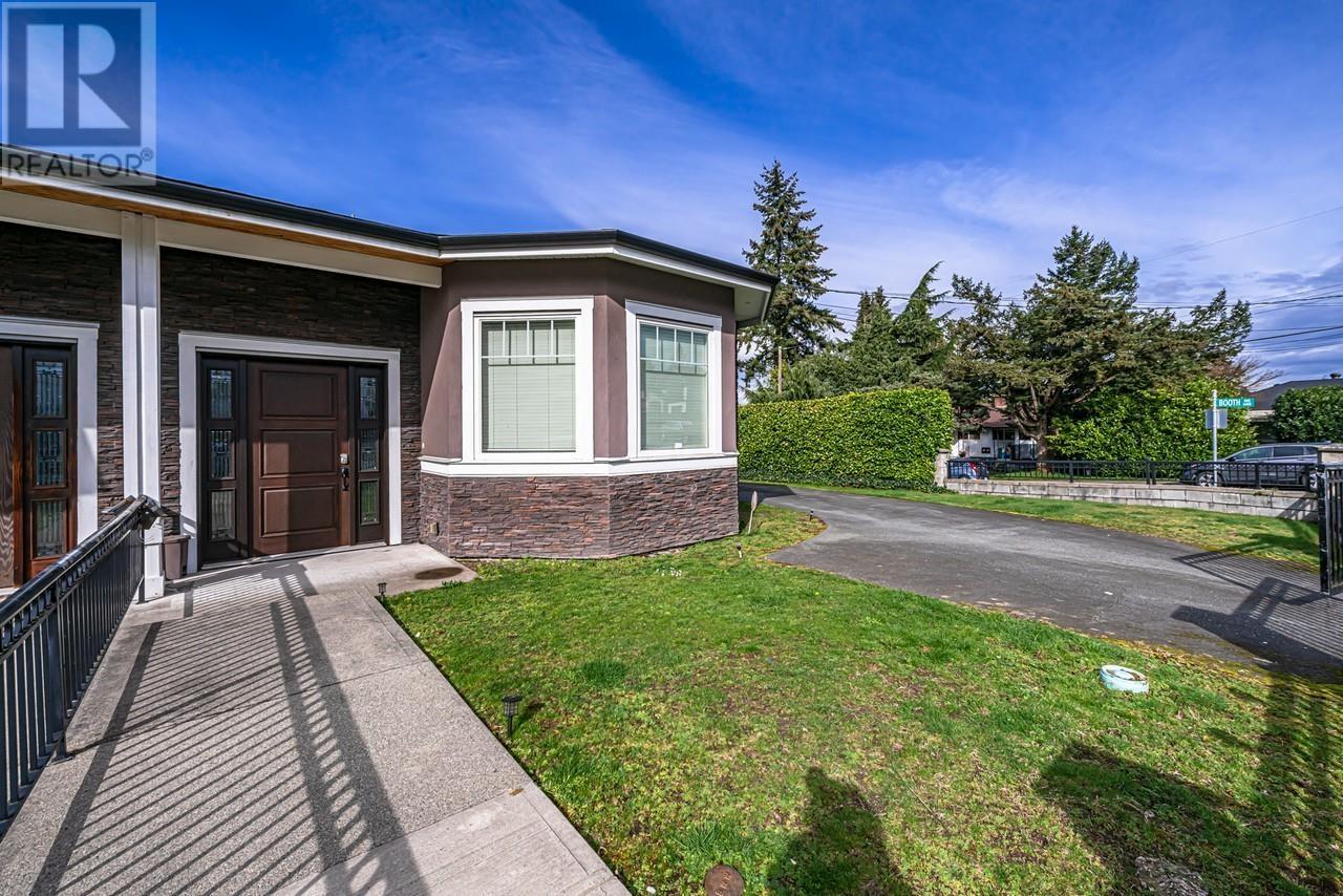 4637 BUXTON COURT, Burnaby