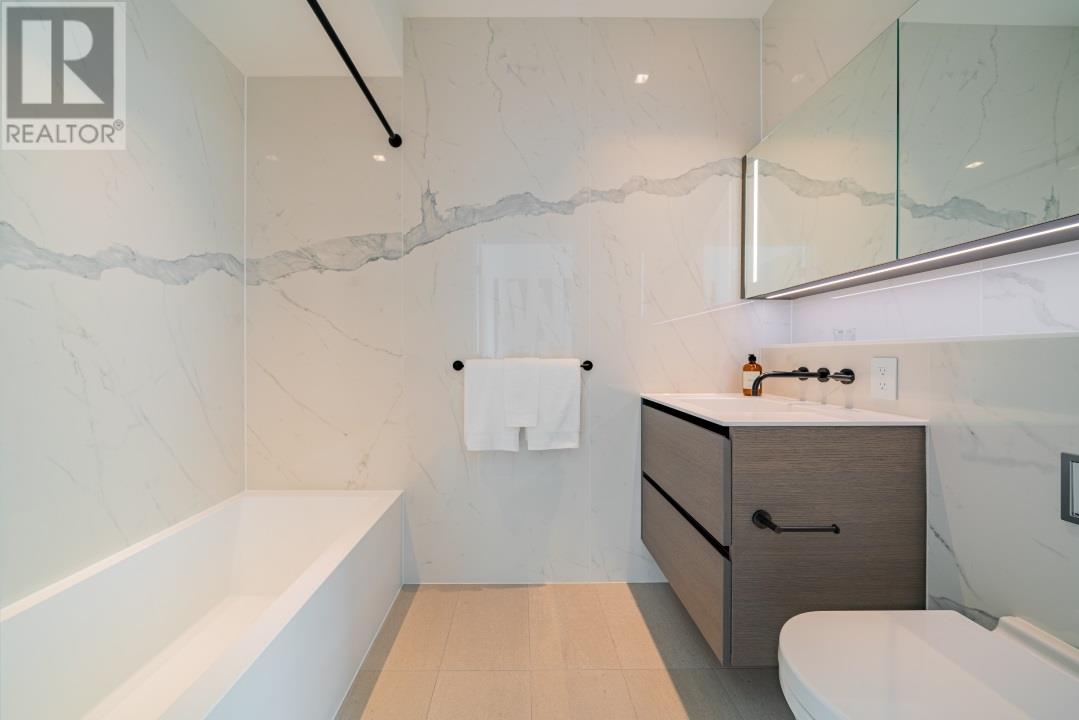 Photo 11 of 2603 620 Cardero Street, Vancouver BC