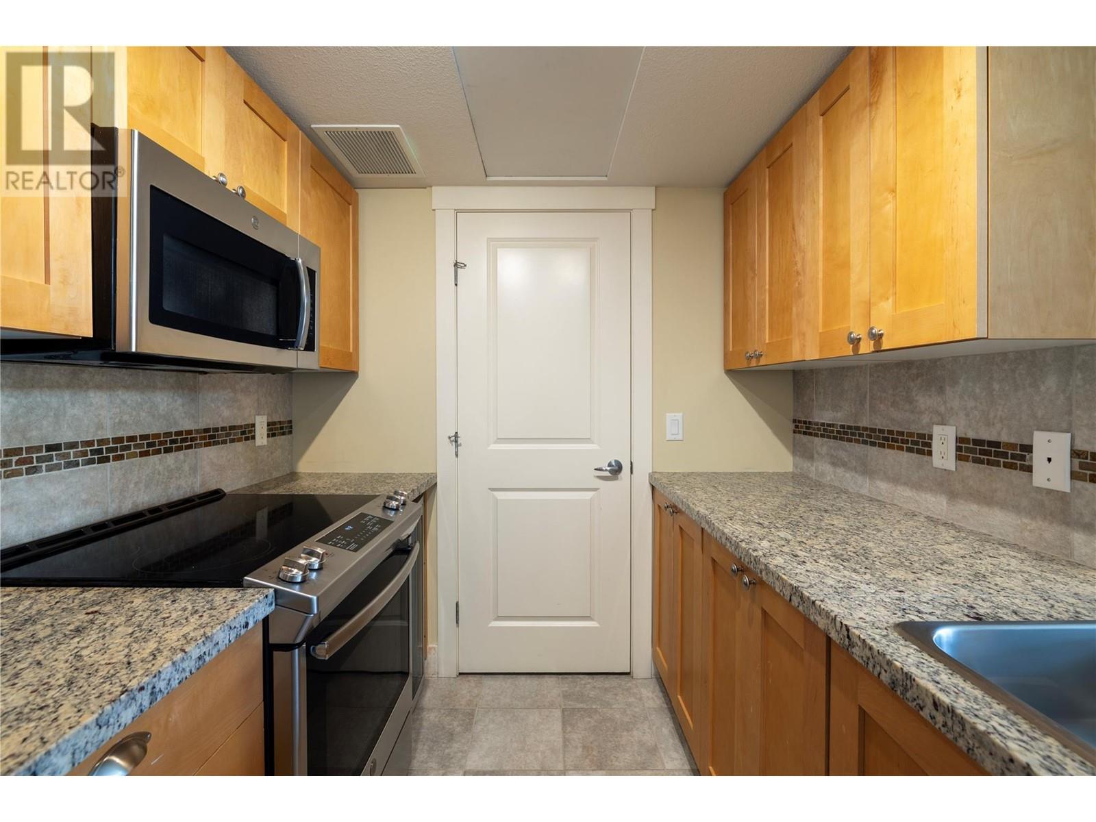 Photo 16 of 4205 Gellatly Road Unit 416, West Kelowna BC