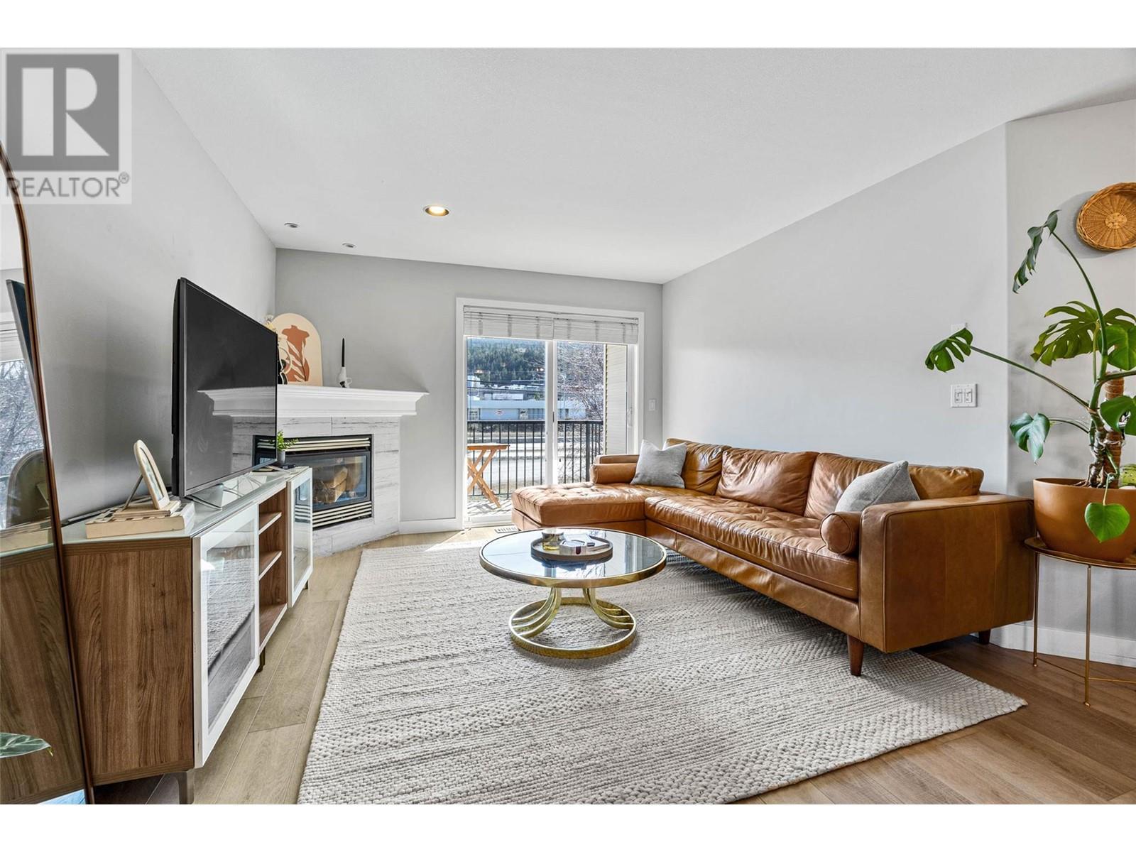 1940 Hillside Drive Unit# 1, Kamloops