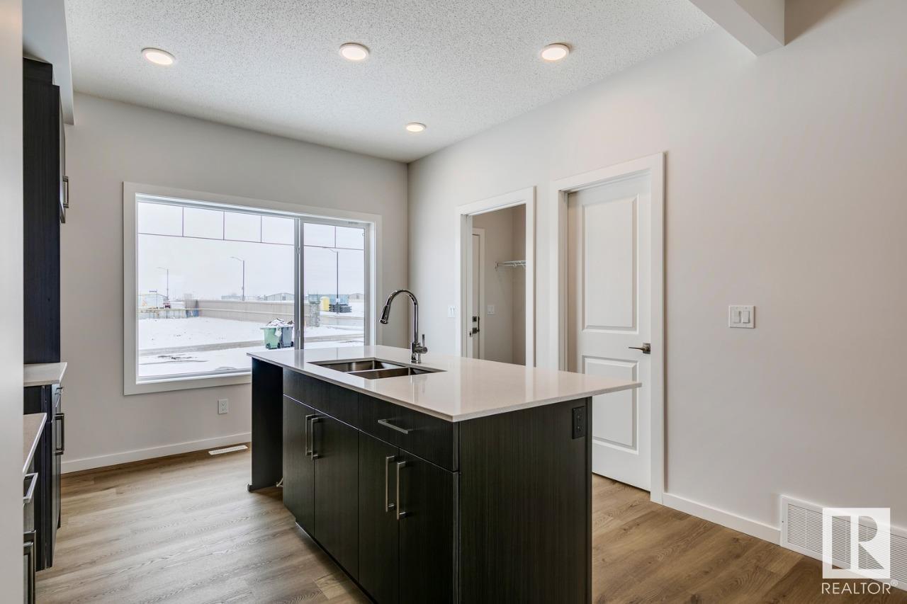 202 Hawthorn WY, Leduc