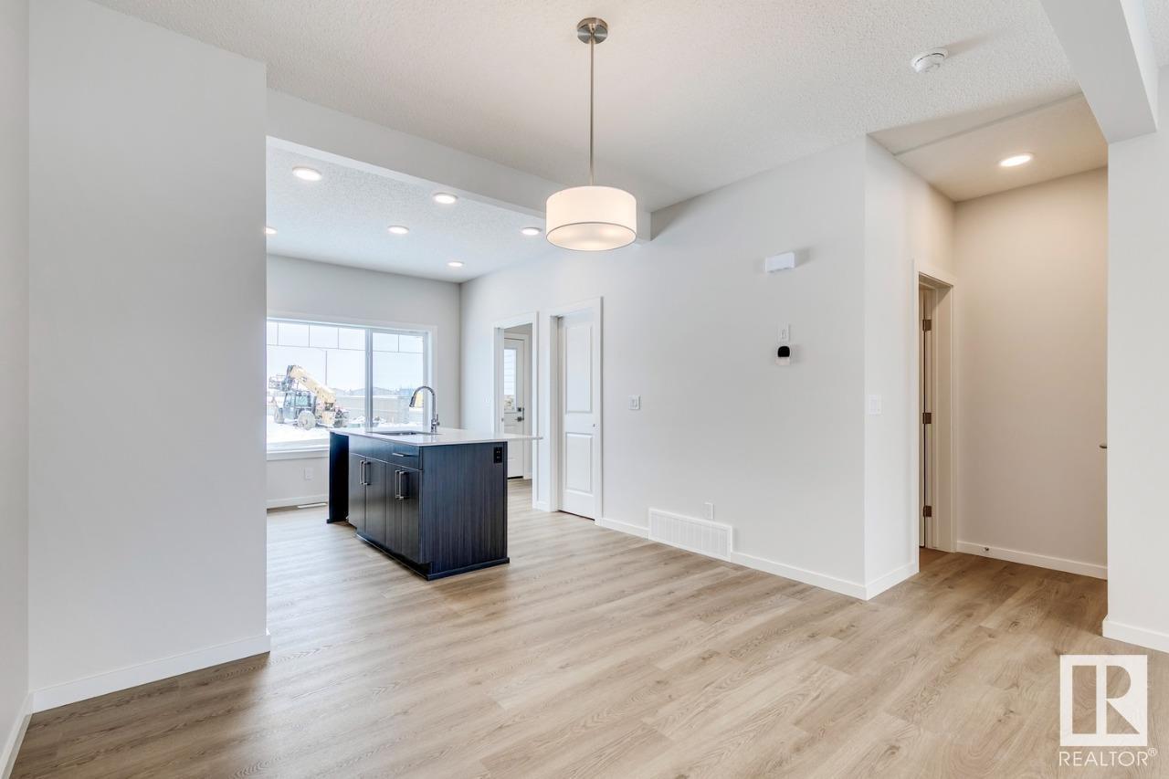 202 Hawthorn WY, Leduc