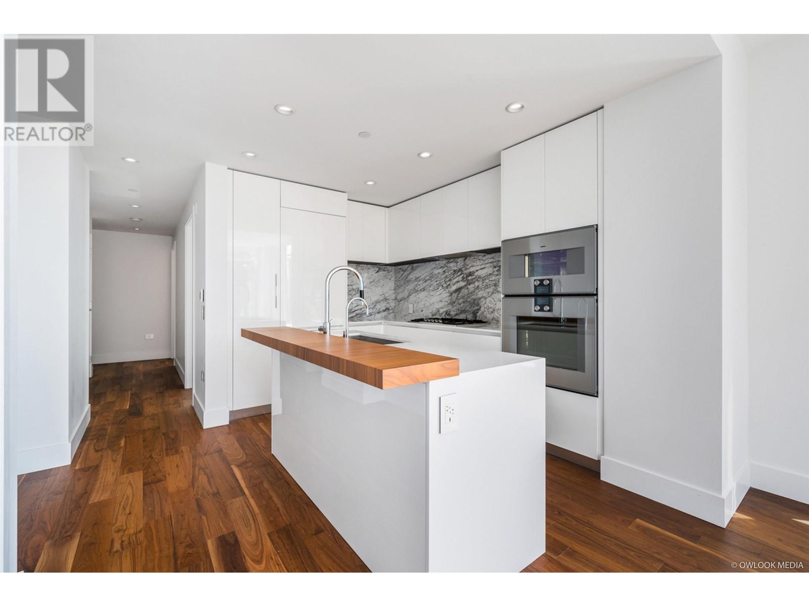 301 7428 ALBERTA STREET, Vancouver