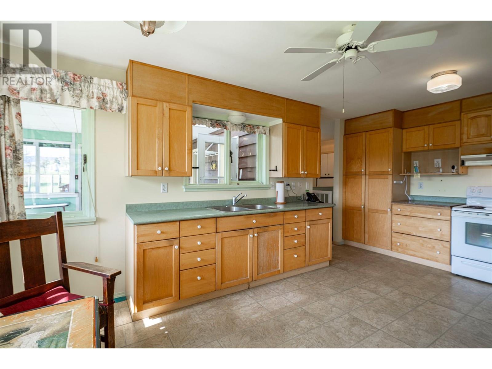  4525 Marshall Road, Spallumcheen