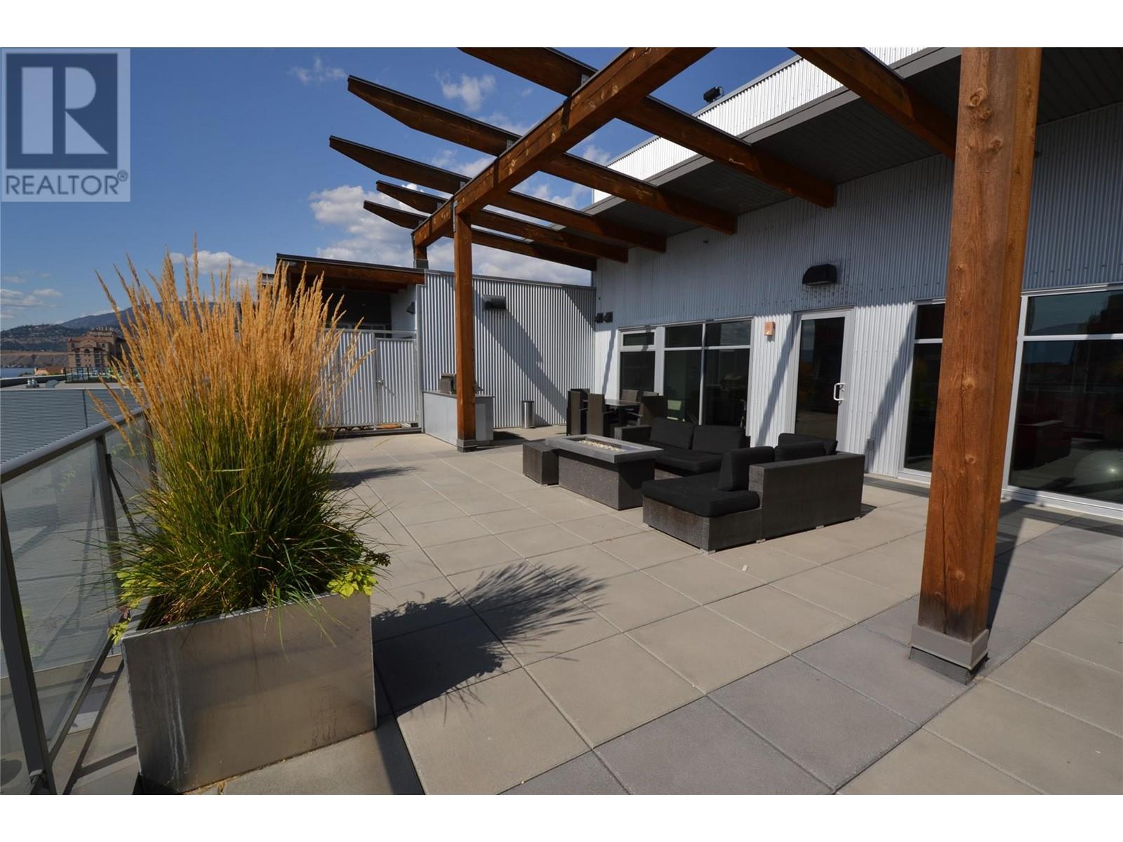 Photo 5 of 1290 St Paul Street Unit 505, Kelowna BC