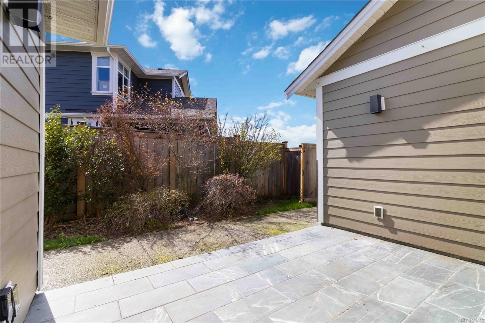2487 Anthony Pl, Sooke