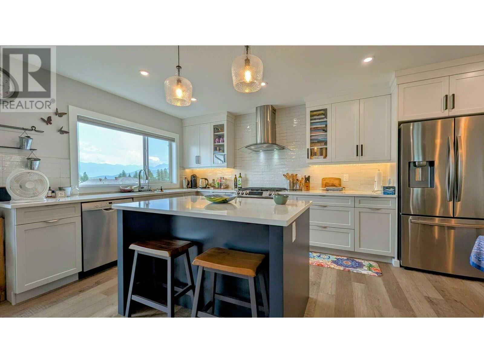 303 Legacy Lookout, Cranbrook