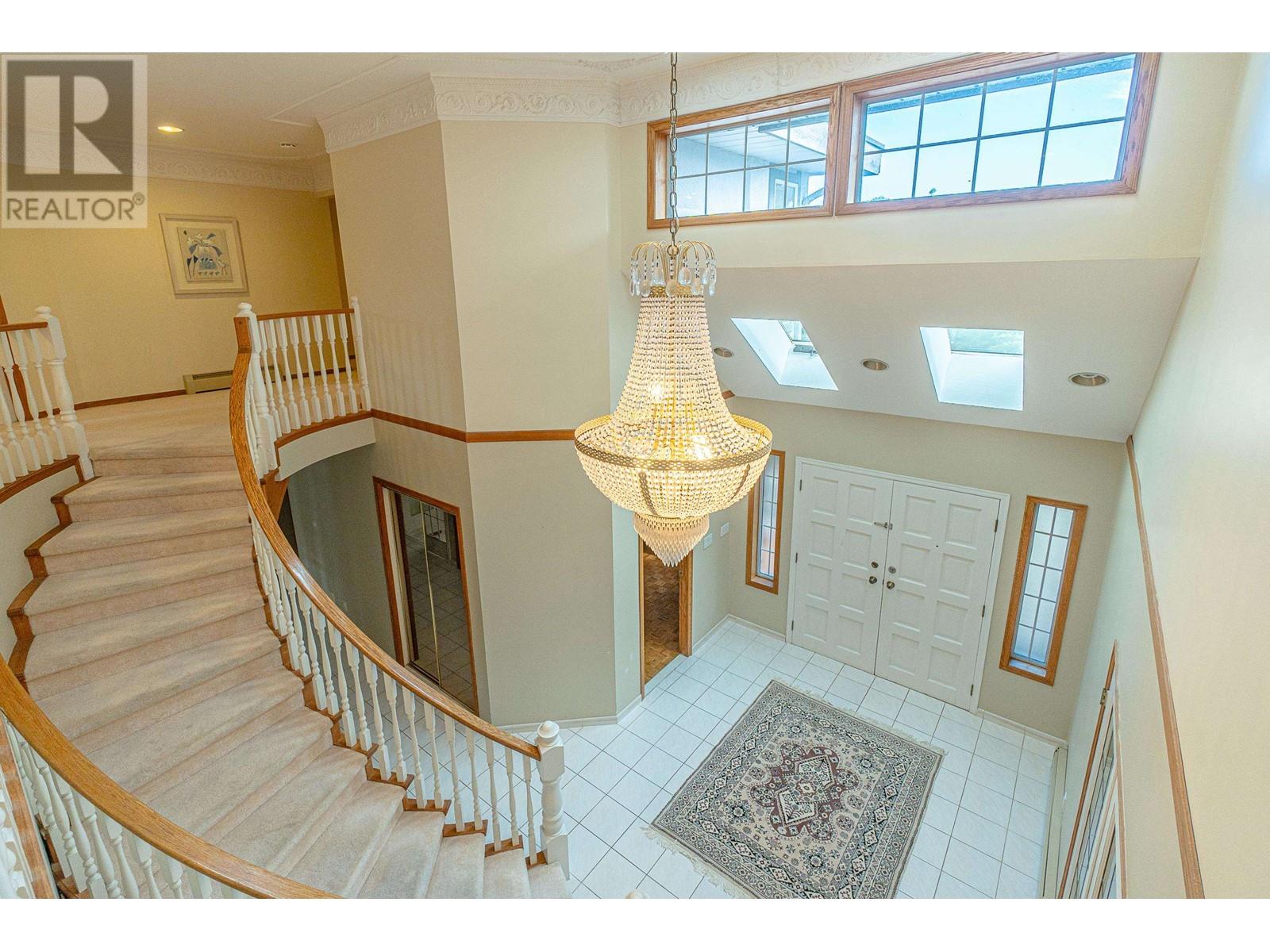 6865 GRANT PLACE, Burnaby