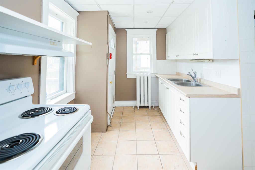 Photo 1 of 574 Gertrude Avenue, Winnipeg MB