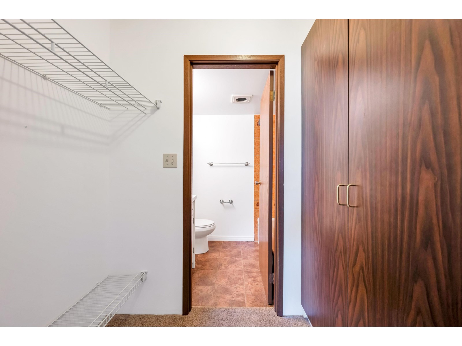 209 1355 WINTER STREET, White Rock real estate listing R2985782