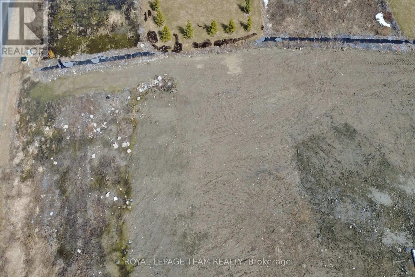 Photo 28 of 6715 Still Meadow Way, Ottawa ON