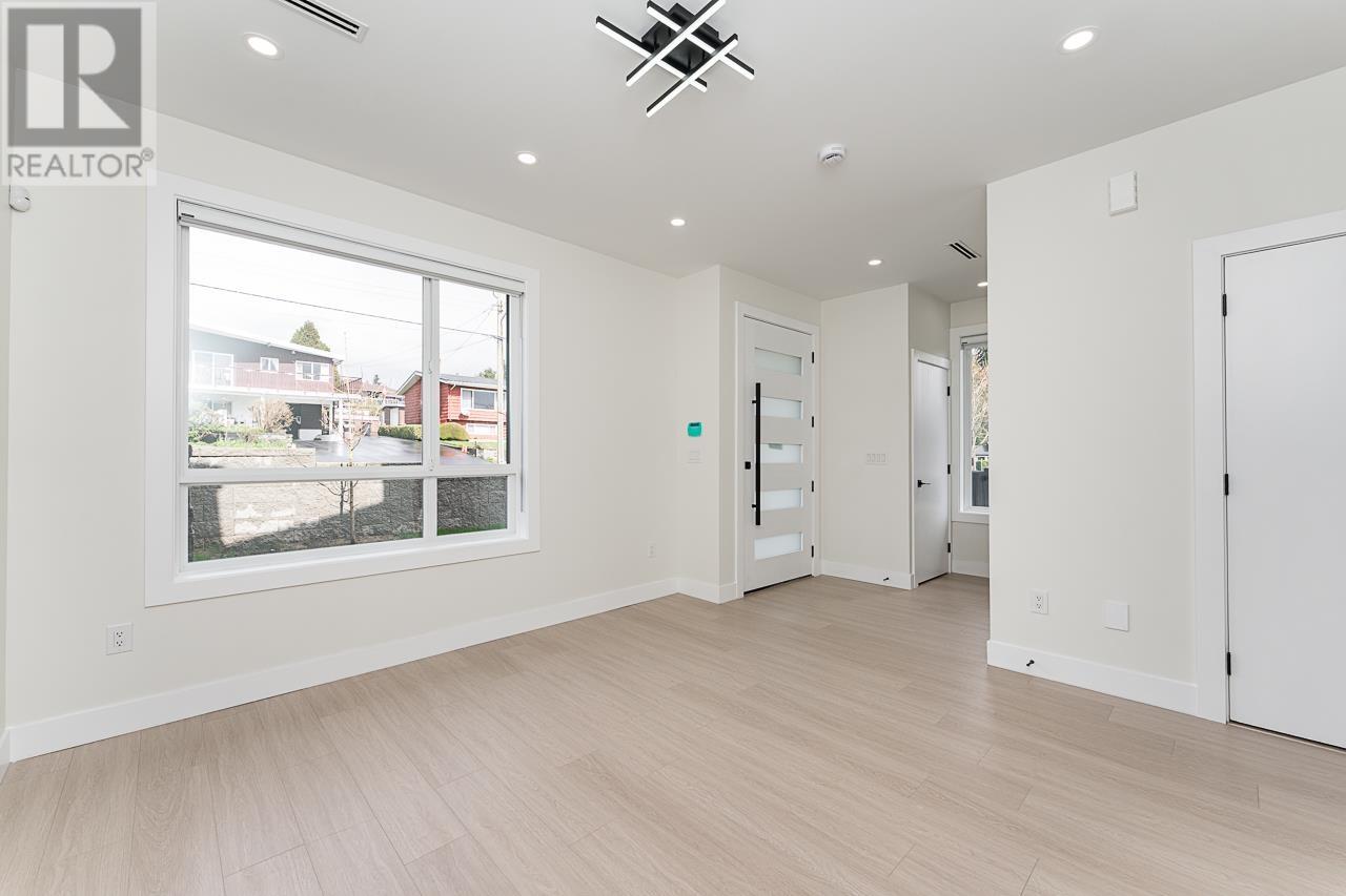 102 1146 MADORE AVENUE, Coquitlam