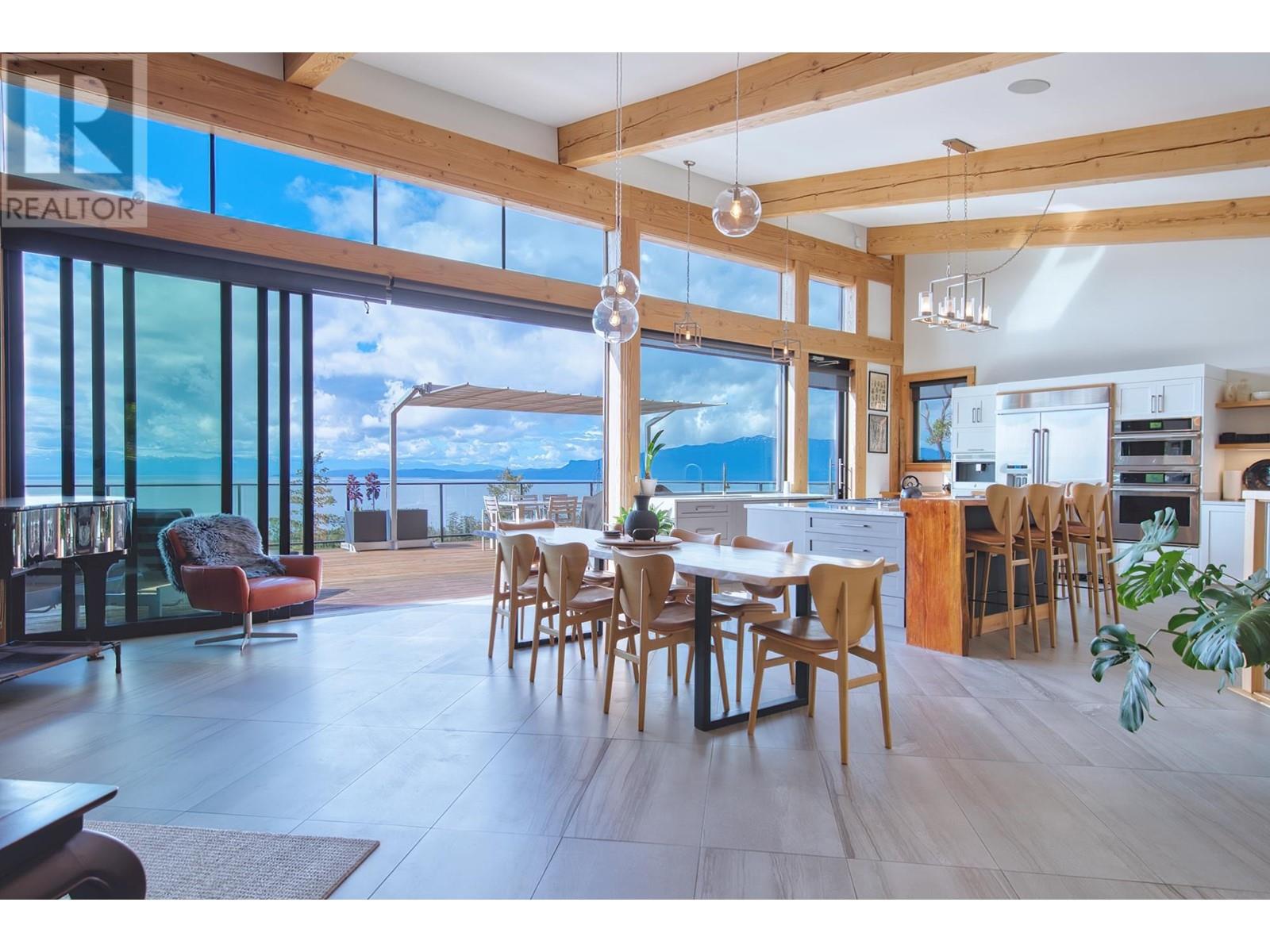 10706 WOOD BAY RIDGE ROAD, Halfmoon Bay
