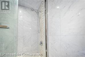 Photo 19 of 48 Larchwood Circle, Welland ON