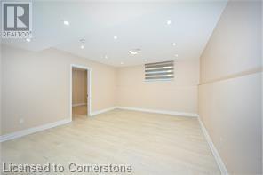 Photo 28 of 48 Larchwood Circle, Welland ON