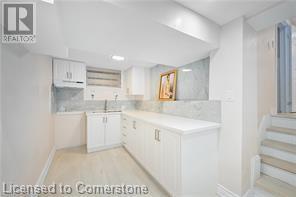 Photo 35 of 48 Larchwood Circle, Welland ON