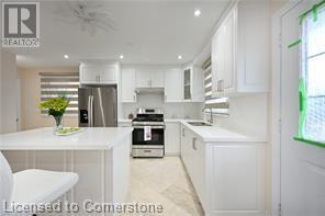 Photo 6 of 48 Larchwood Circle, Welland ON