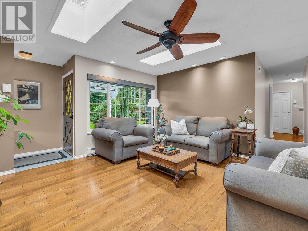 5231 1 AVENUE, Delta real estate listing R2955941
