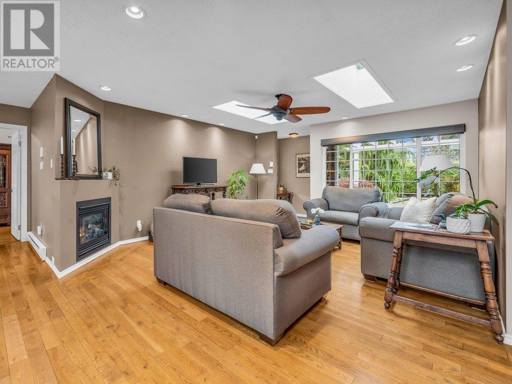 5231 1 AVENUE, Delta real estate listing R2955941