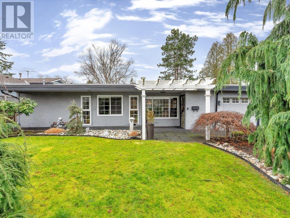 5231 1 AVENUE, Delta real estate listing R2955941
