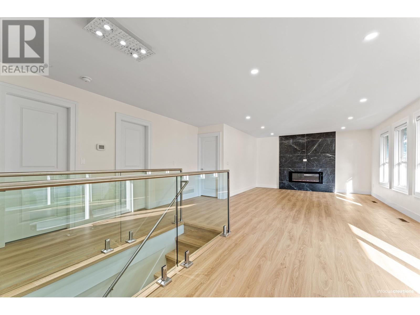 22787 124 AVENUE, Maple Ridge