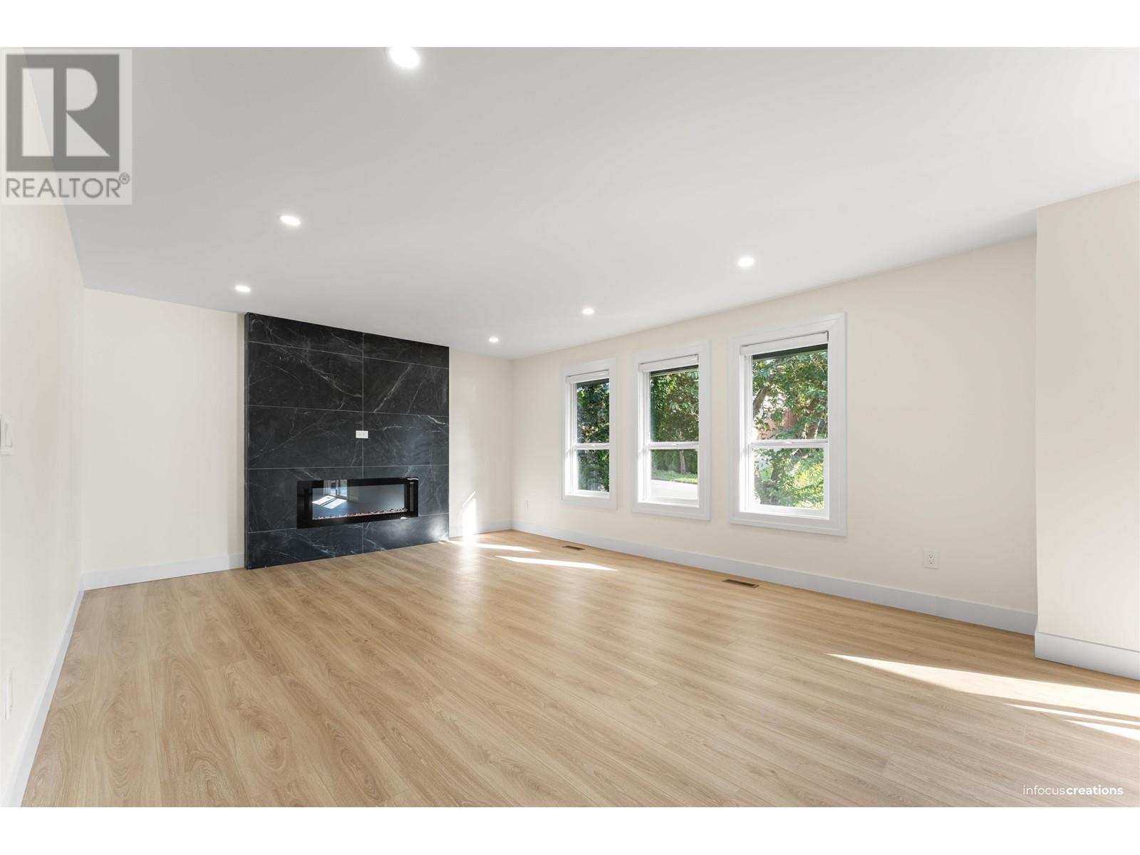 22787 124 AVENUE, Maple Ridge
