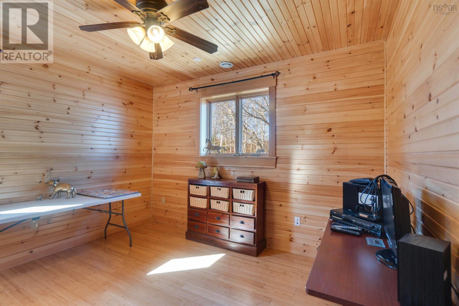 Property 7 of 49 of 9 Karen Court