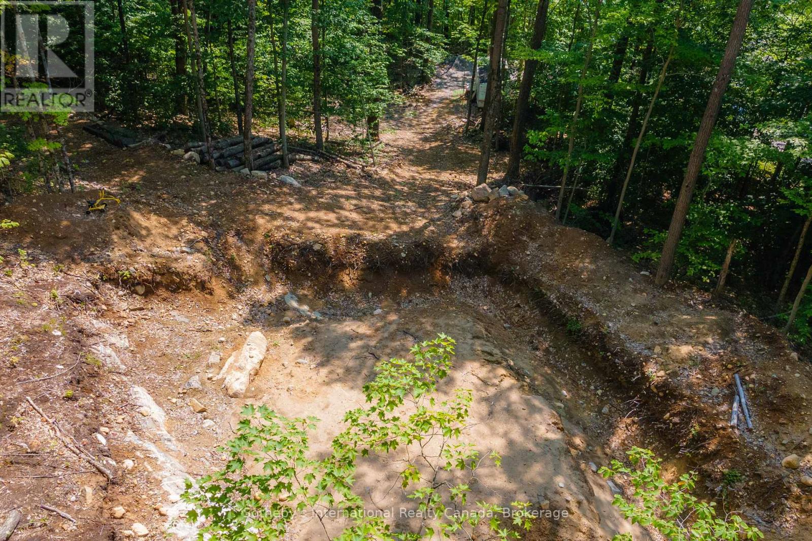 Photo 9 of 109 Jean Marie Road, Seguin ON