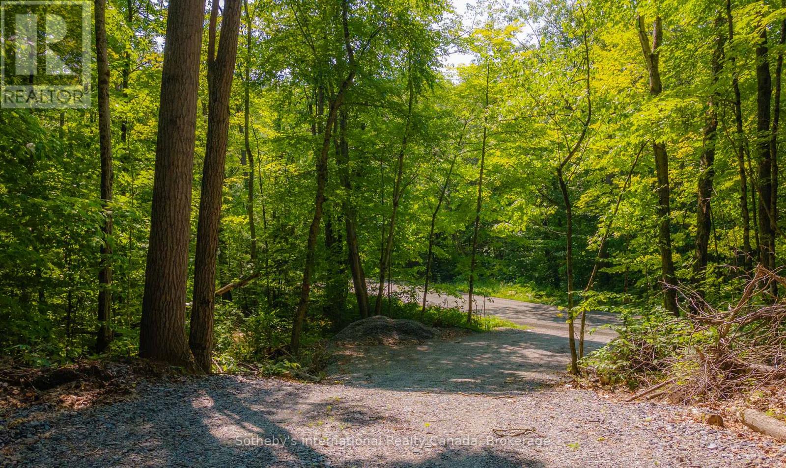 Photo 17 of 109 Jean Marie Road, Seguin ON