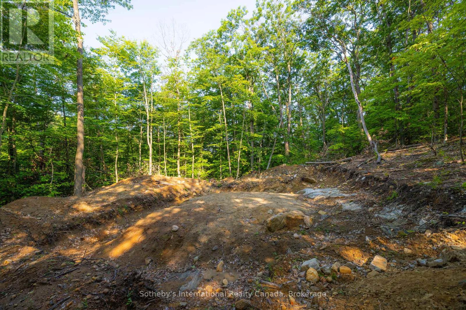 Photo 15 of 109 Jean Marie Road, Seguin ON