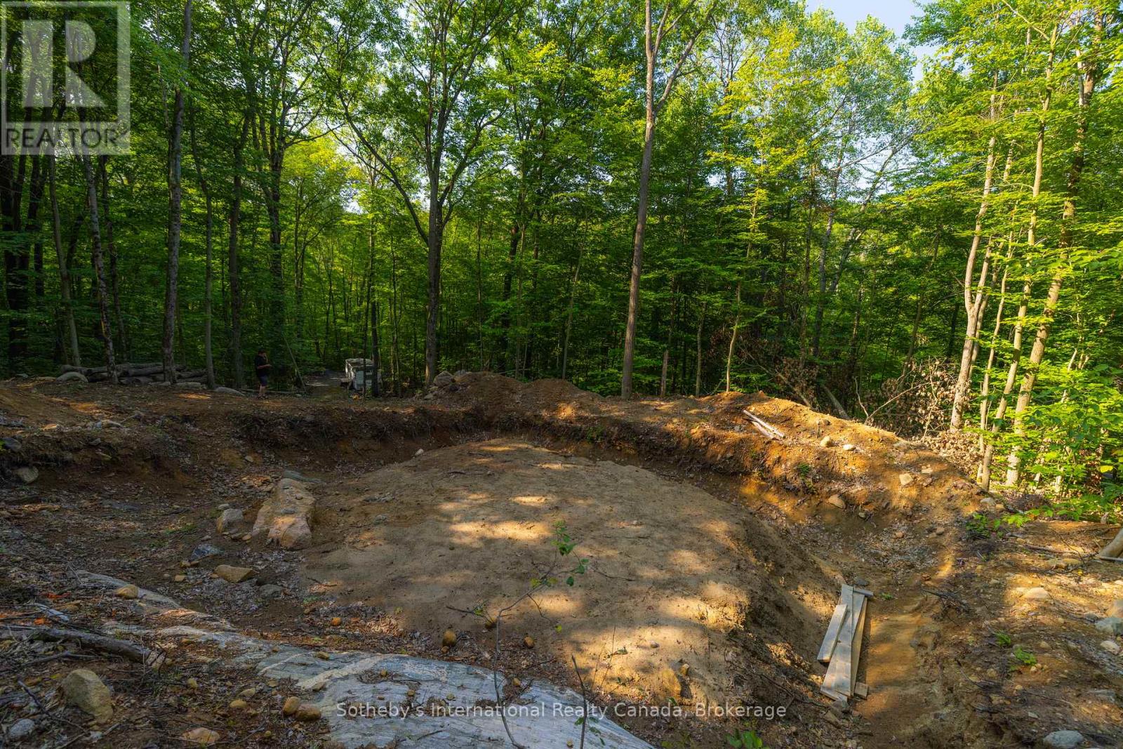 Photo 4 of 109 Jean Marie Road, Seguin ON