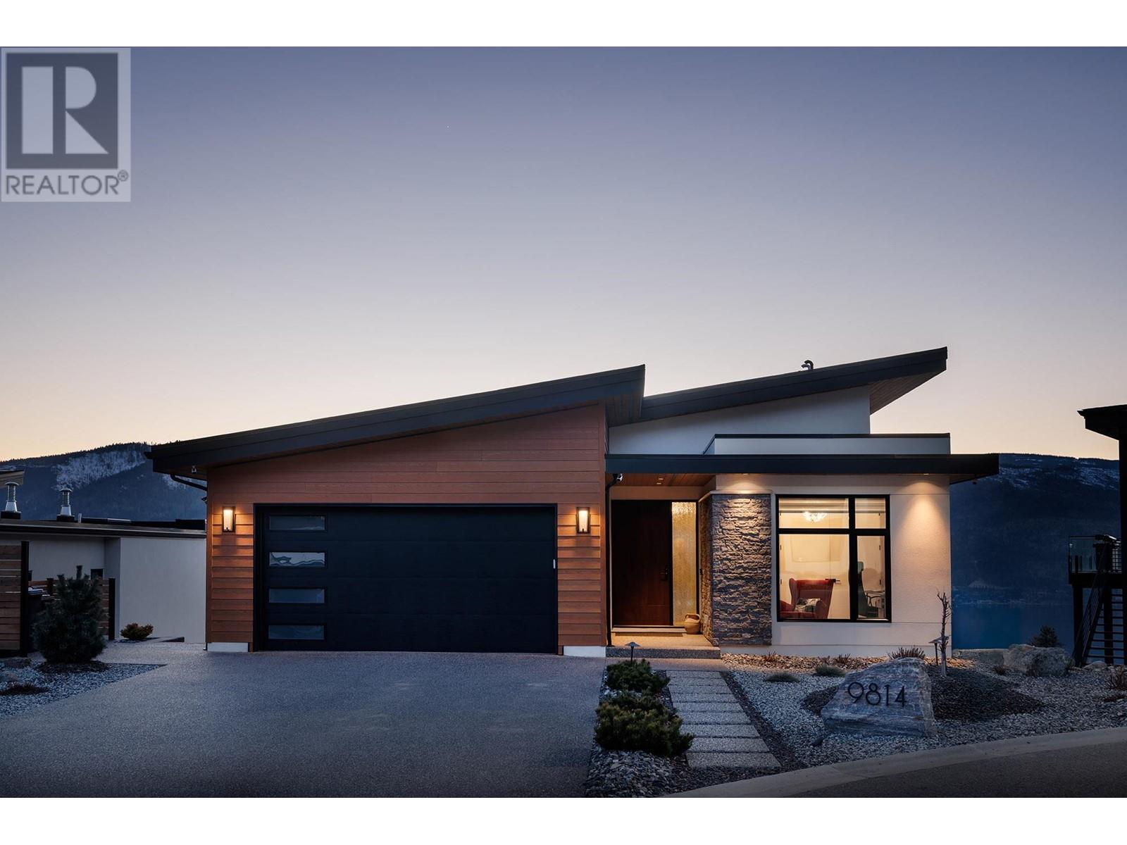 9814 Beacon Hill Crescent, Lake Country