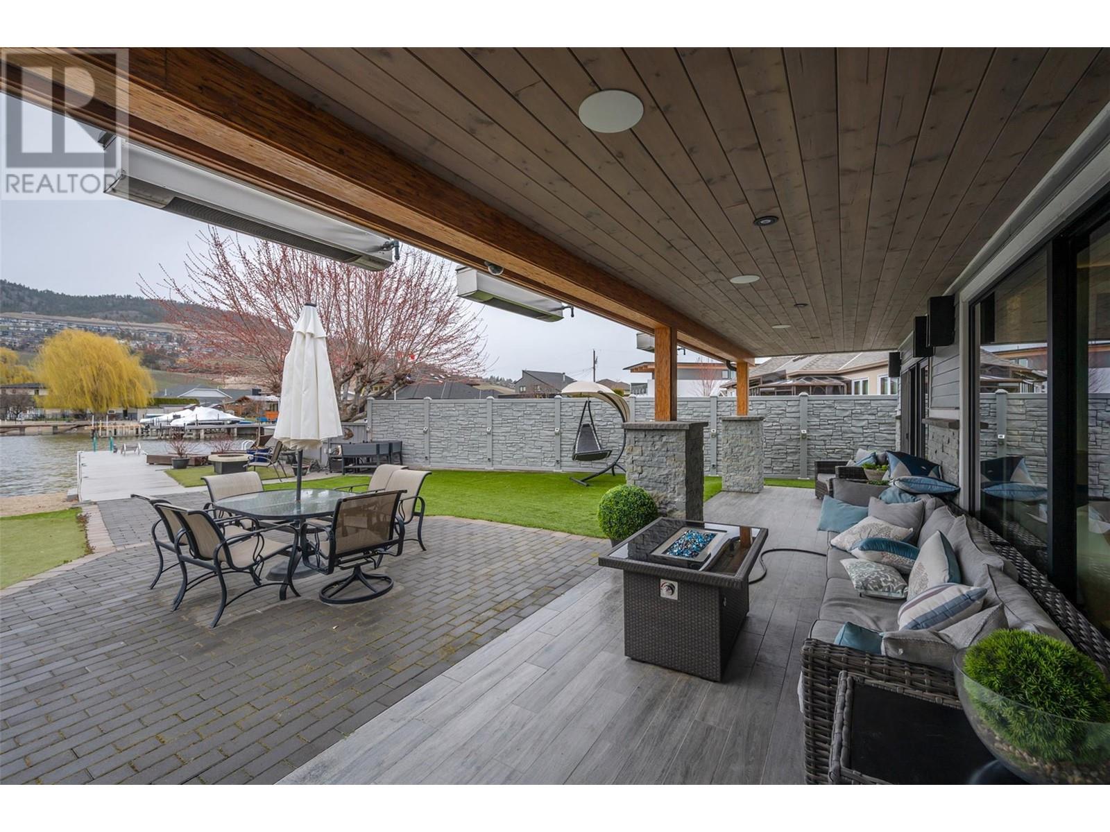  1362 Green Bay Road, West Kelowna