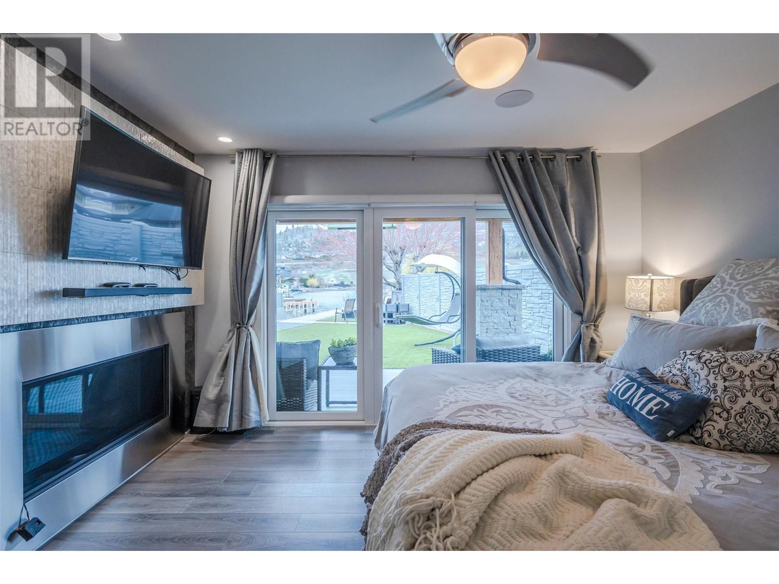  1362 Green Bay Road, West Kelowna