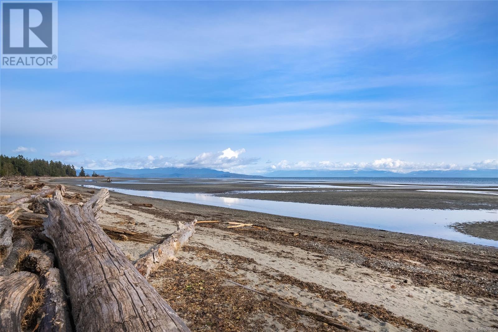 Photo 40 of 166 1080 Resort Dr, Parksville BC
