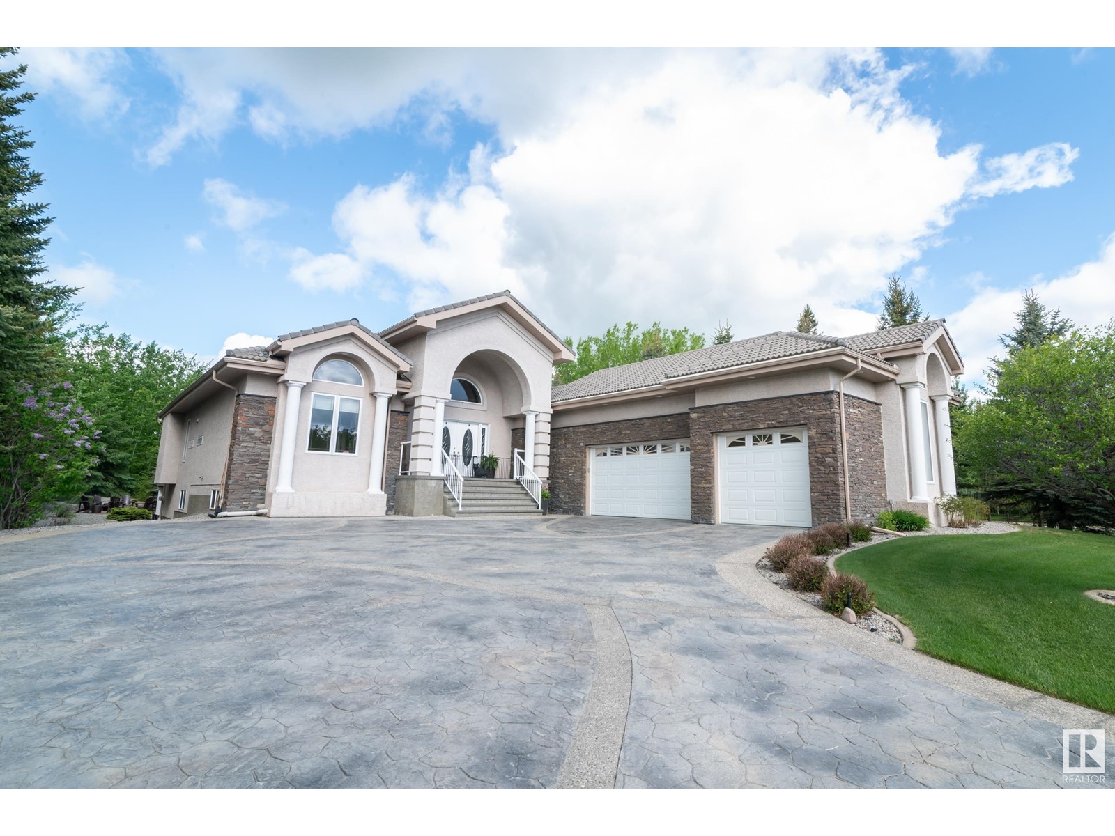 45 51025 RGE RD 222, Rural Strathcona County