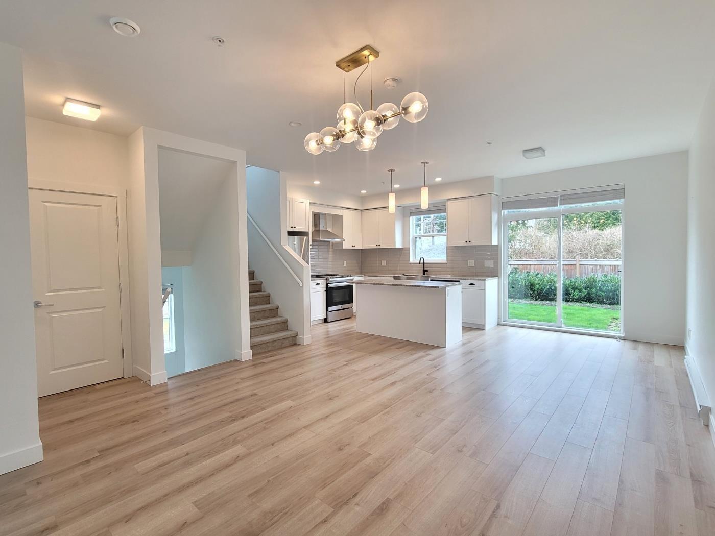 Photo 9 of 50 20487 65 Avenue, Langley BC