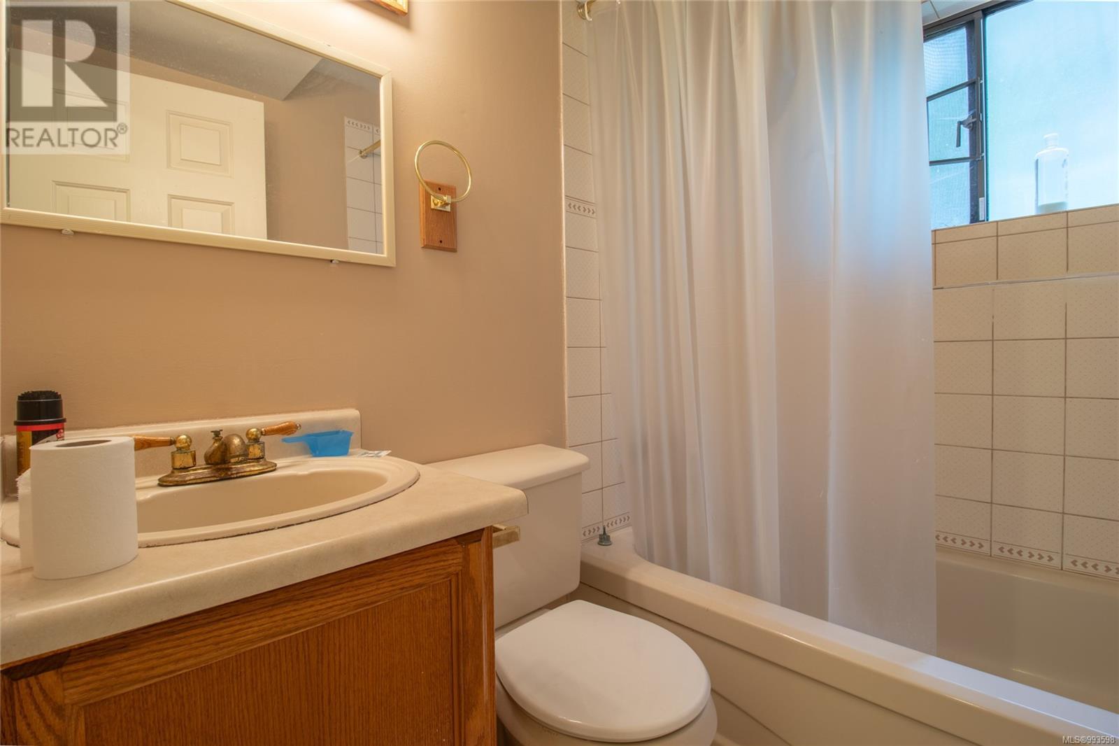  37138 Galleon Way, Pender Island