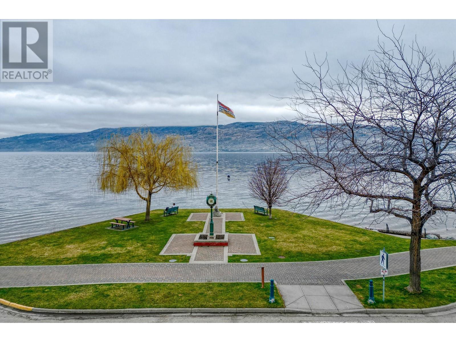 5830 Beach Avenue, Peachland