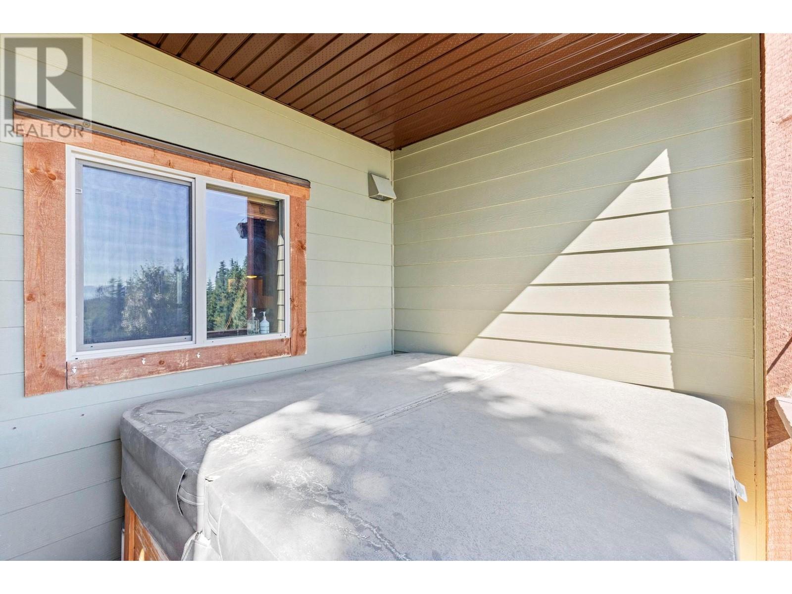 4 4939 Snow Pines Road, Big White
