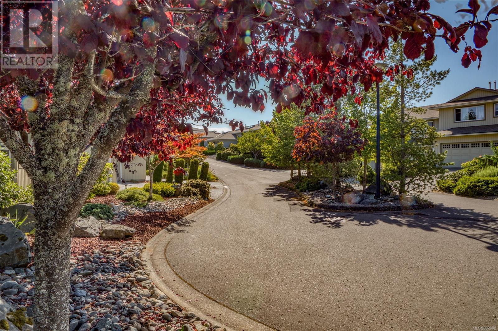 3395 EDGEWOOD DR - Image 43