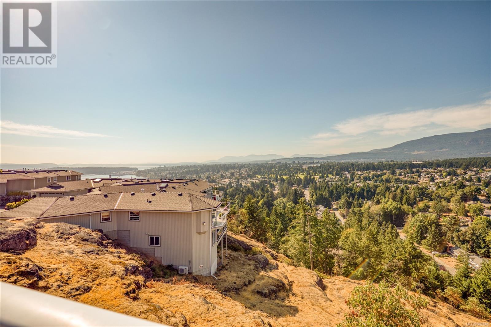 3395 EDGEWOOD DR - Image 20