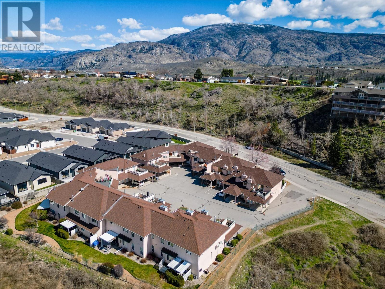 6514 Meadows Drive Unit# 12, Oliver