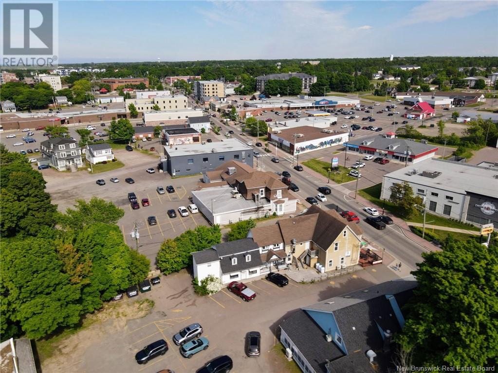 Photo 4 of 318 320 Main Street, Shediac NB