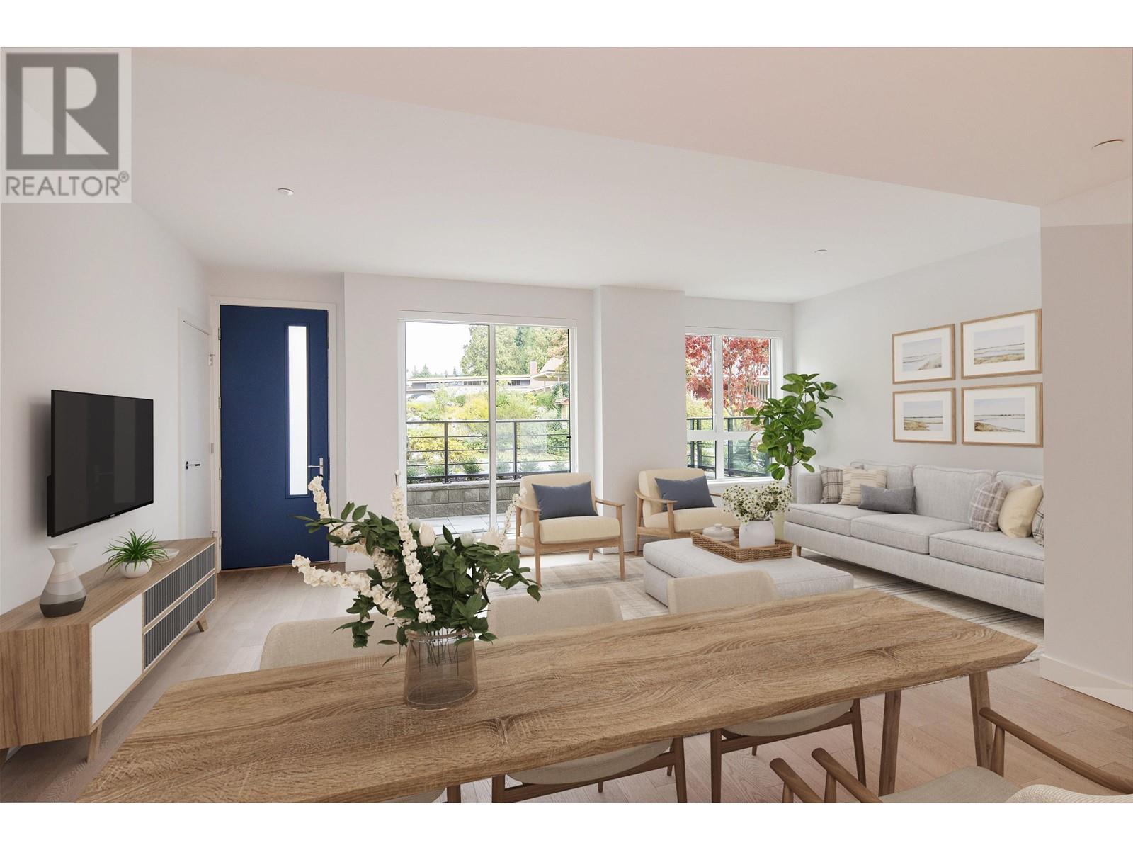 Photo 3 of 106 1055 Ridgewood Drive, North Vancouver BC