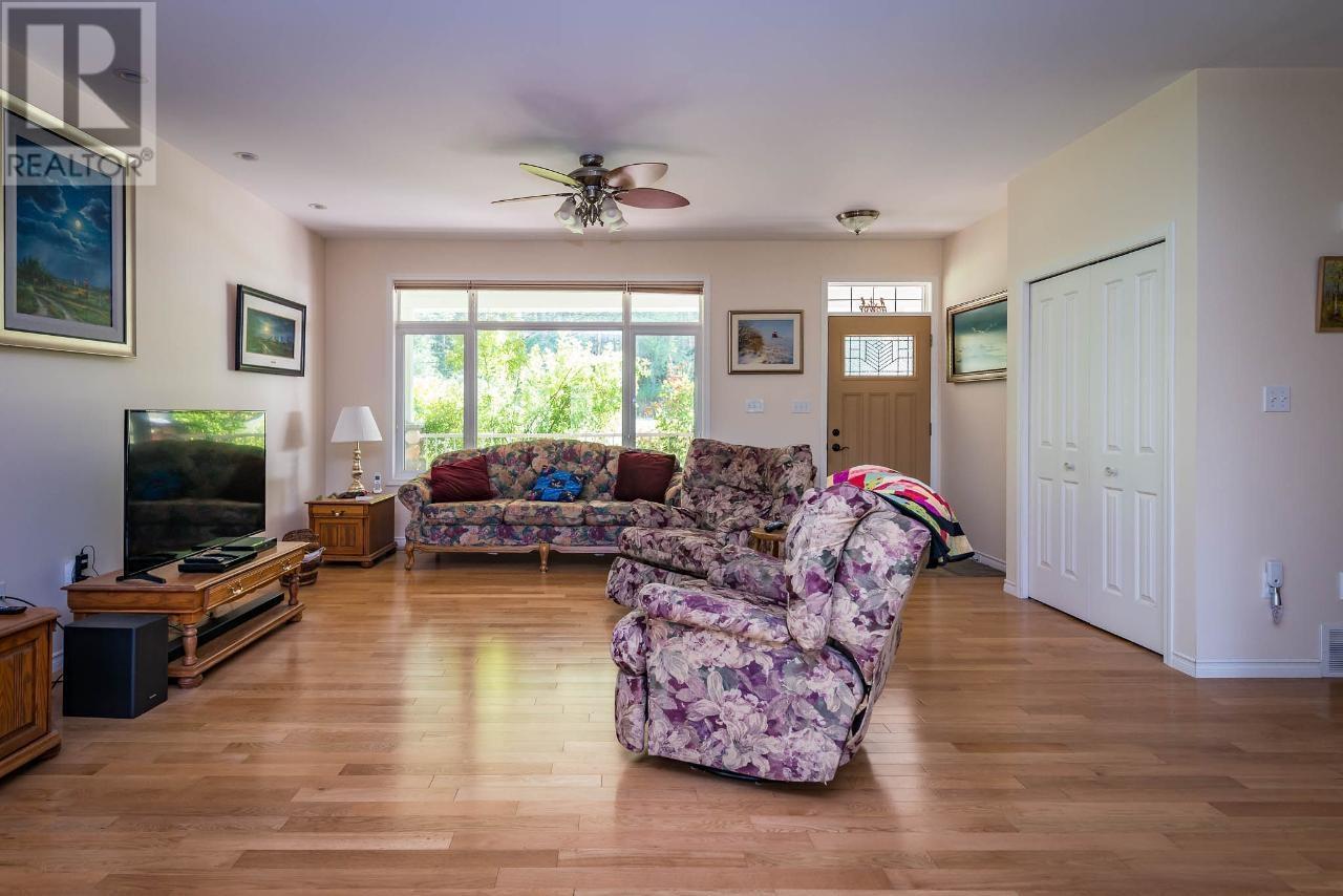6291 MILL CREEK Road, Harrop