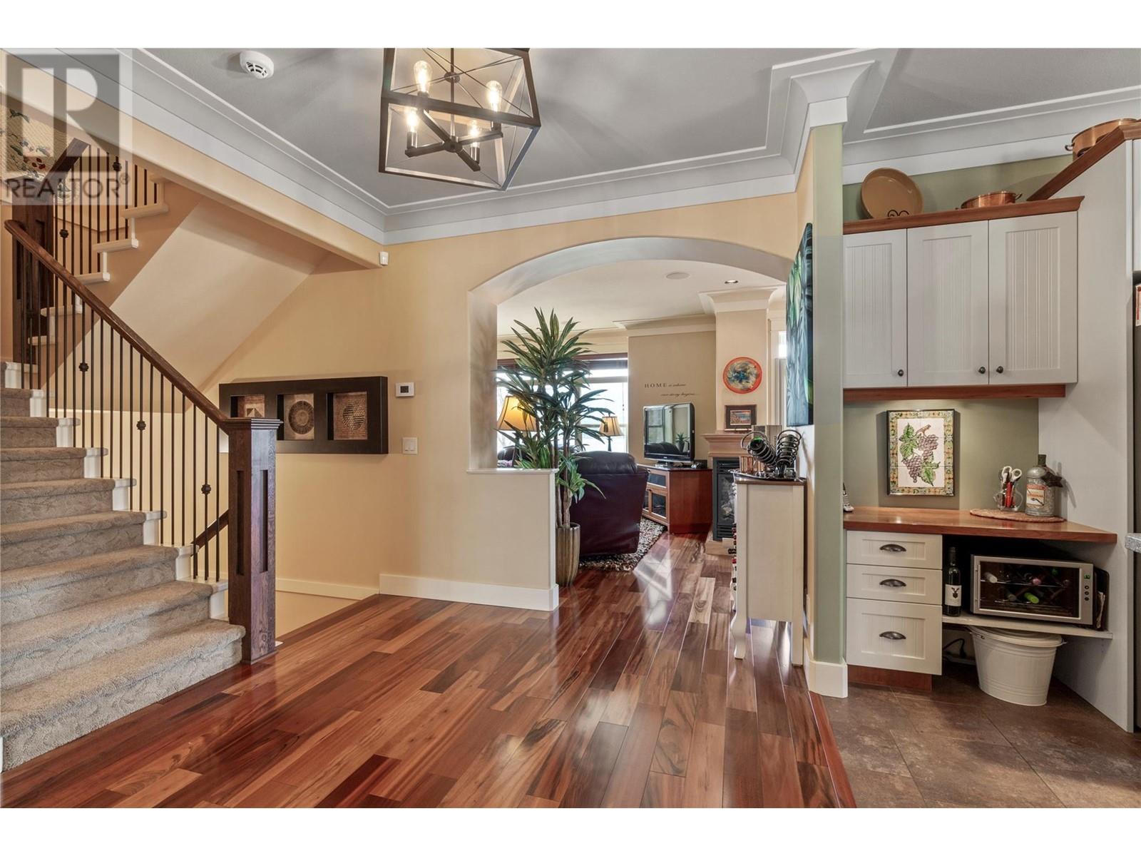 Photo 22 of 4320 14 Street Ne, Salmon Arm BC