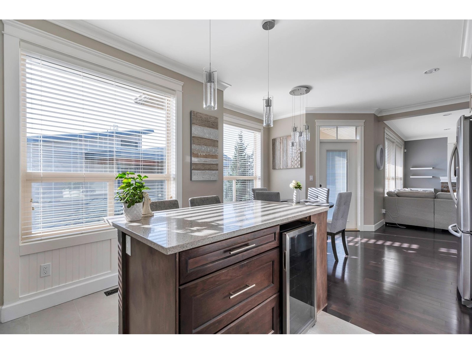 6767 182A STREET, Surrey real estate listing R2984790