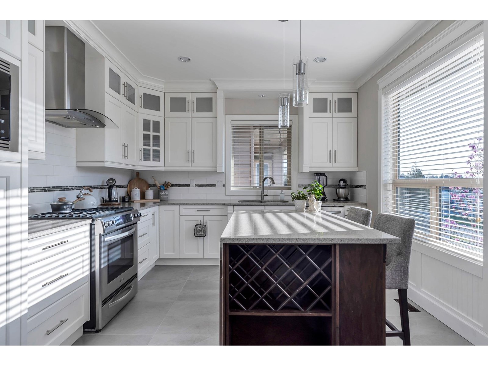 6767 182A STREET, Surrey real estate listing R2984790